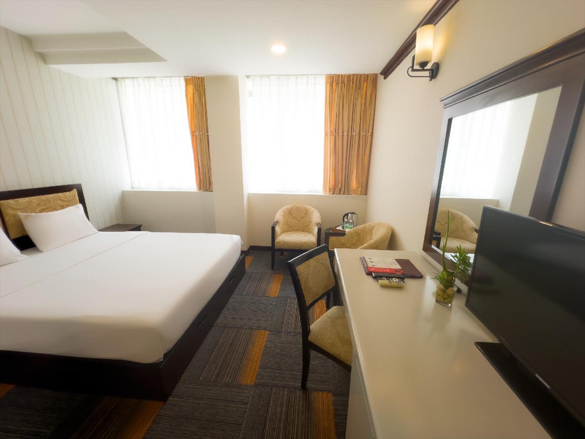 Dong Kinh Hotel โฮจิมินห์ซิตี้ ภายนอก รูปภาพ