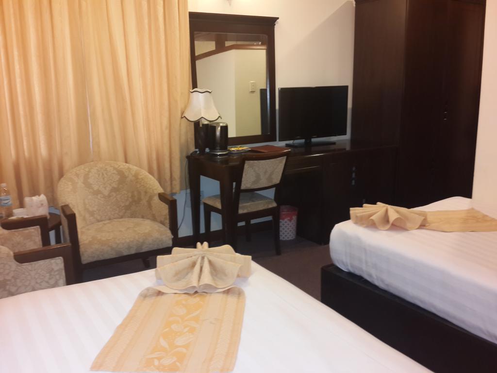 Dong Kinh Hotel โฮจิมินห์ซิตี้ ภายนอก รูปภาพ